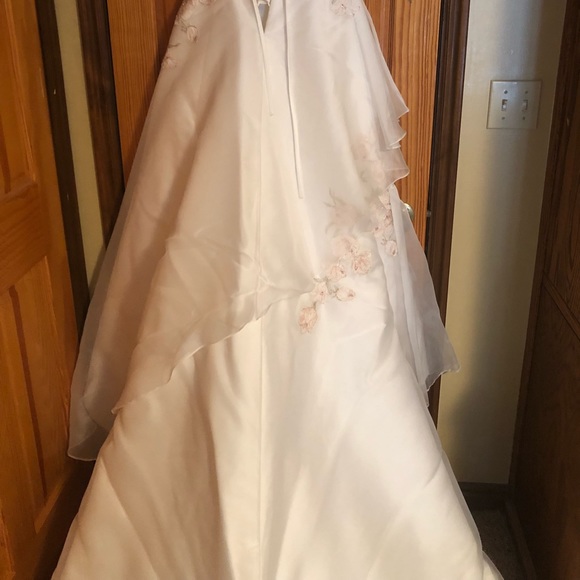 Maggie Sottero Couture Wedding Gown - Picture 3 of 7